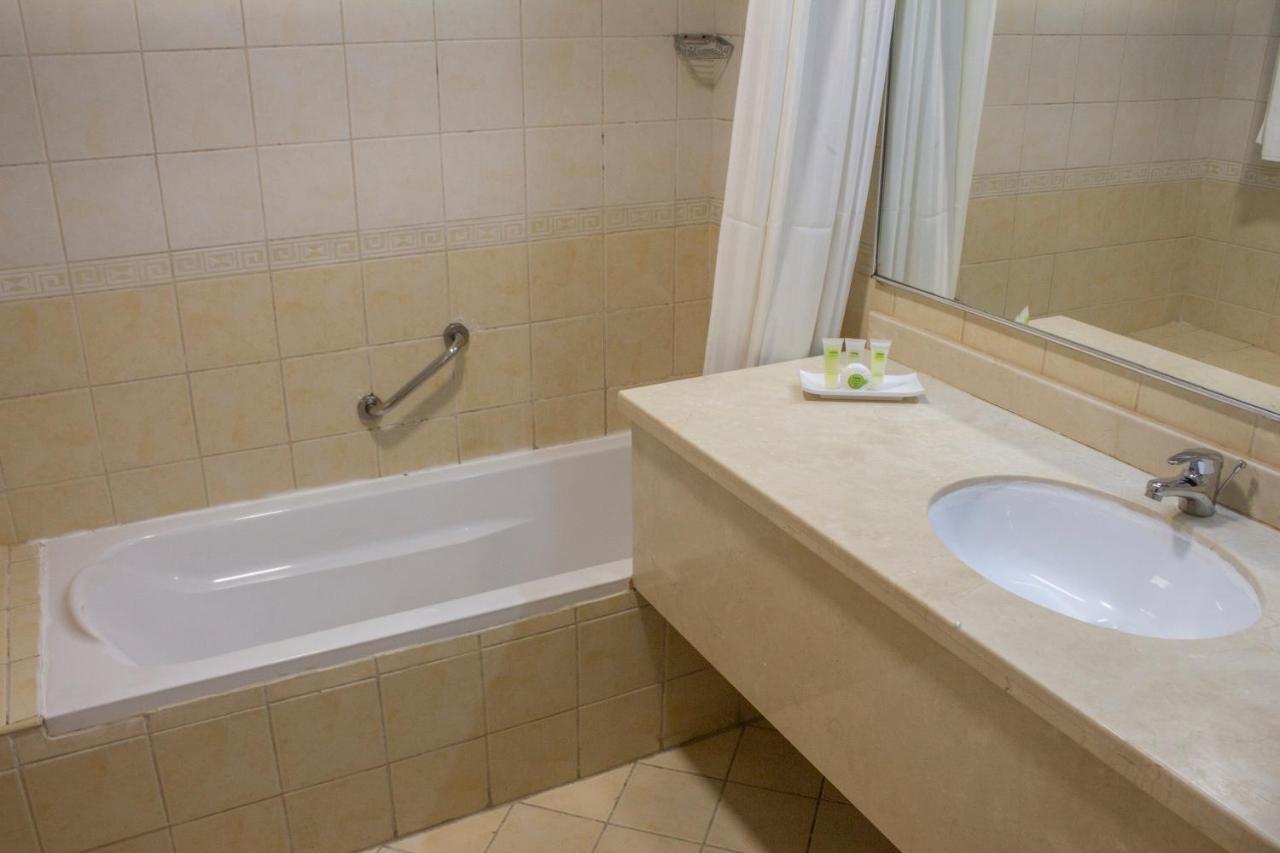 TIME Crystal Hotel Apartment Dubai Exterior foto